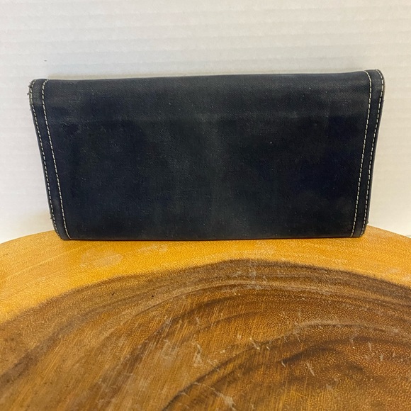 Fendi Marbled Buckled Wallet - Picture 2 of 12